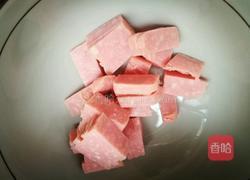 腊肉煲仔饭的做法图解2