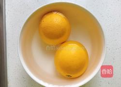 蜂蜜腌柠檬的做法图解1