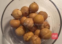 板栗焖鸭的做法图解1