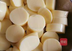 韭菜皮蛋拌豆腐的做法图解6