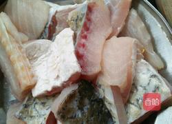 香辣红糟鱼块的做法图解1