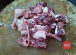 竹鼠烧萝卜的做法图解2