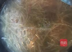 虾仁萝卜汤的做法图解5