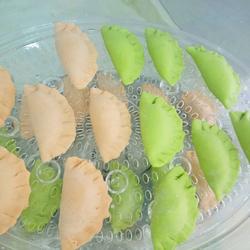 绿色蔬菜饺子的做法[图]