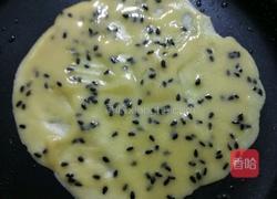 芝麻鸡蛋卷的做法图解12