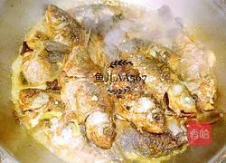 红烧鲫鱼的做法图解6