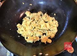 西红柿炒鸡蛋的做法图解3