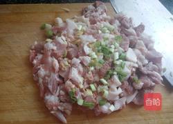 韭菜猪肉饺子馅的做法图解2