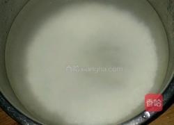 鸡肉木耳粥的做法图解4