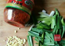 青蒜炒豆腐的做法图解3