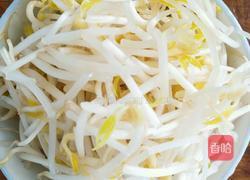豆芽炒粉丝的做法图解2