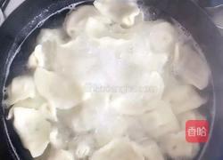 猪肉香菇水饺的做法图解5