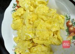 茼蒿炒蛋的做法图解5