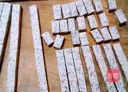 黑芝麻牛轧糖的做法图解10