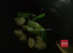 鲫鱼炖豆腐的做法图解5