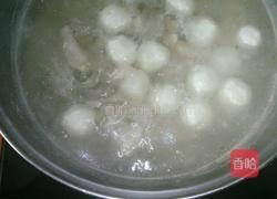 鱼丸芥菜猪杂汤的做法图解5