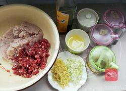 自制鱼肉丸子的做法图解1