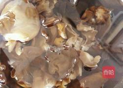 鱼香肉丝『无辣版』的做法图解1