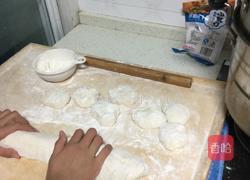 韭菜包子的做法图解3