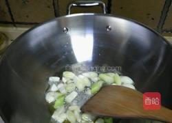 土豆炖鸡腿的做法图解3