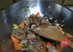 土豆炖鸡腿的做法图解5