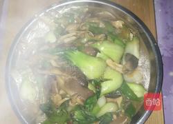 蘑菇炒油菜的做法图解4