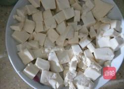 肉末马蹄蒸豆腐的做法图解1