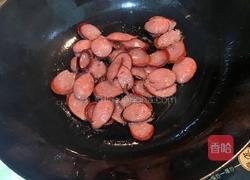 黄瓜炒烤肠的做法图解3