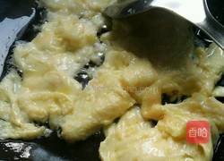 剁椒蚕豆炒鸡蛋的做法图解4