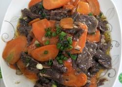 胡萝卜炒牛肉