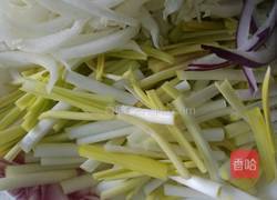 笨蛋炒韭黄的做法图解2