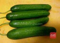 凉拌小黄瓜的做法图解2