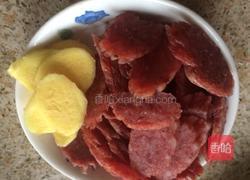 腊肠炒大葱的做法图解3