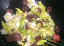 腊肠炒大葱的做法图解10