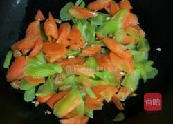 素炒莴笋胡萝卜的做法图解5