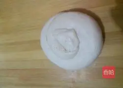 Illustration of how to make green onion pancake 7