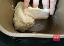 奶香软面包的做法图解3