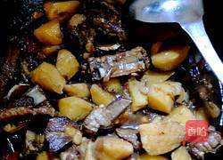 土豆山药炖排骨的做法图解9