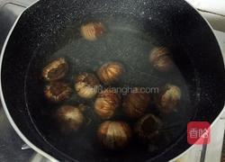 板栗红烧肉的做法图解4
