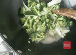 蒜香西兰花的做法图解4