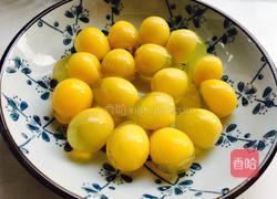凉拌鹌鹑皮蛋的做法图解2