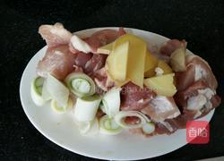 肉馅（小熊绞肉机）的做法图解1