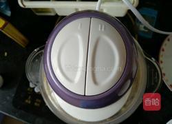 肉馅(小熊绞肉机)的做法图解4