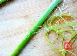 芹菜拌黄豆的做法图解5