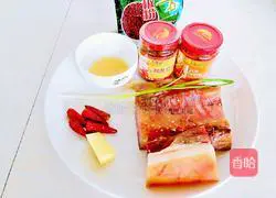 Illustration of Double Steaming of Cured Meat 1