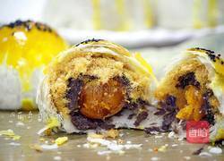 麻薯蛋黄酥的做法图解1