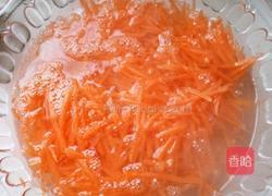 蒜泥胡萝卜粉丝的做法图解2