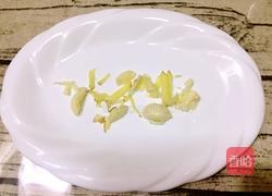 清蒸黄花鱼的做法图解3