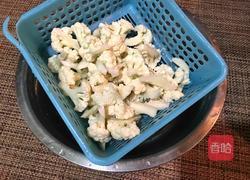 蒸鱼豉油烧花菜的做法图解2