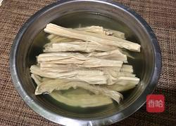 凉拌豆笋的做法图解2